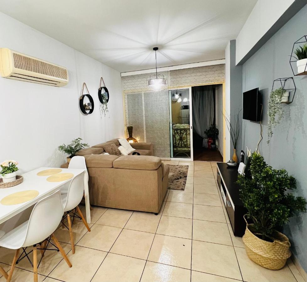 Carisa Holiday Rooms Larnaca Exterior photo