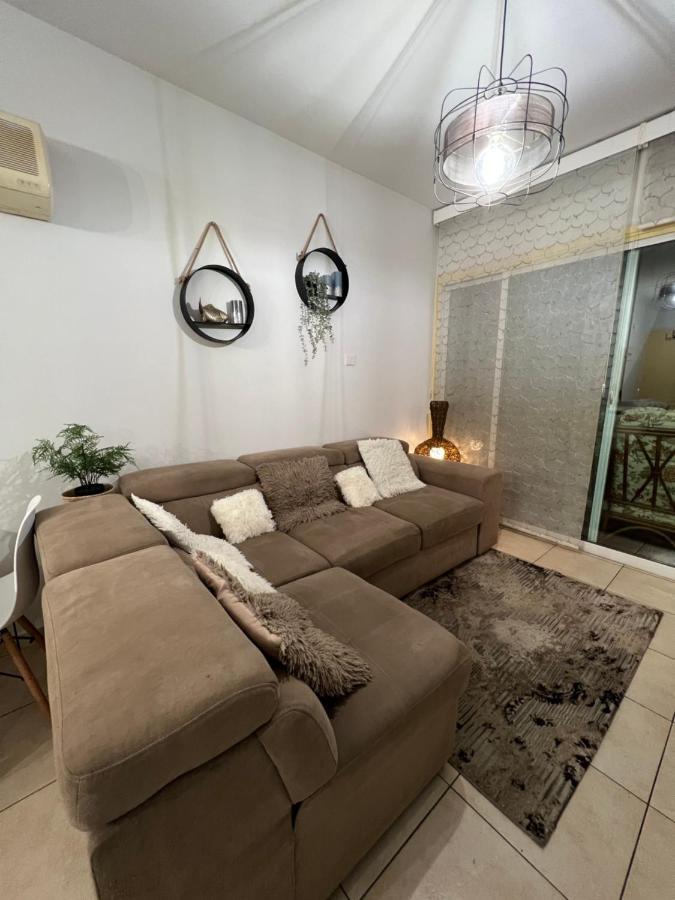 Carisa Holiday Rooms Larnaca Exterior photo